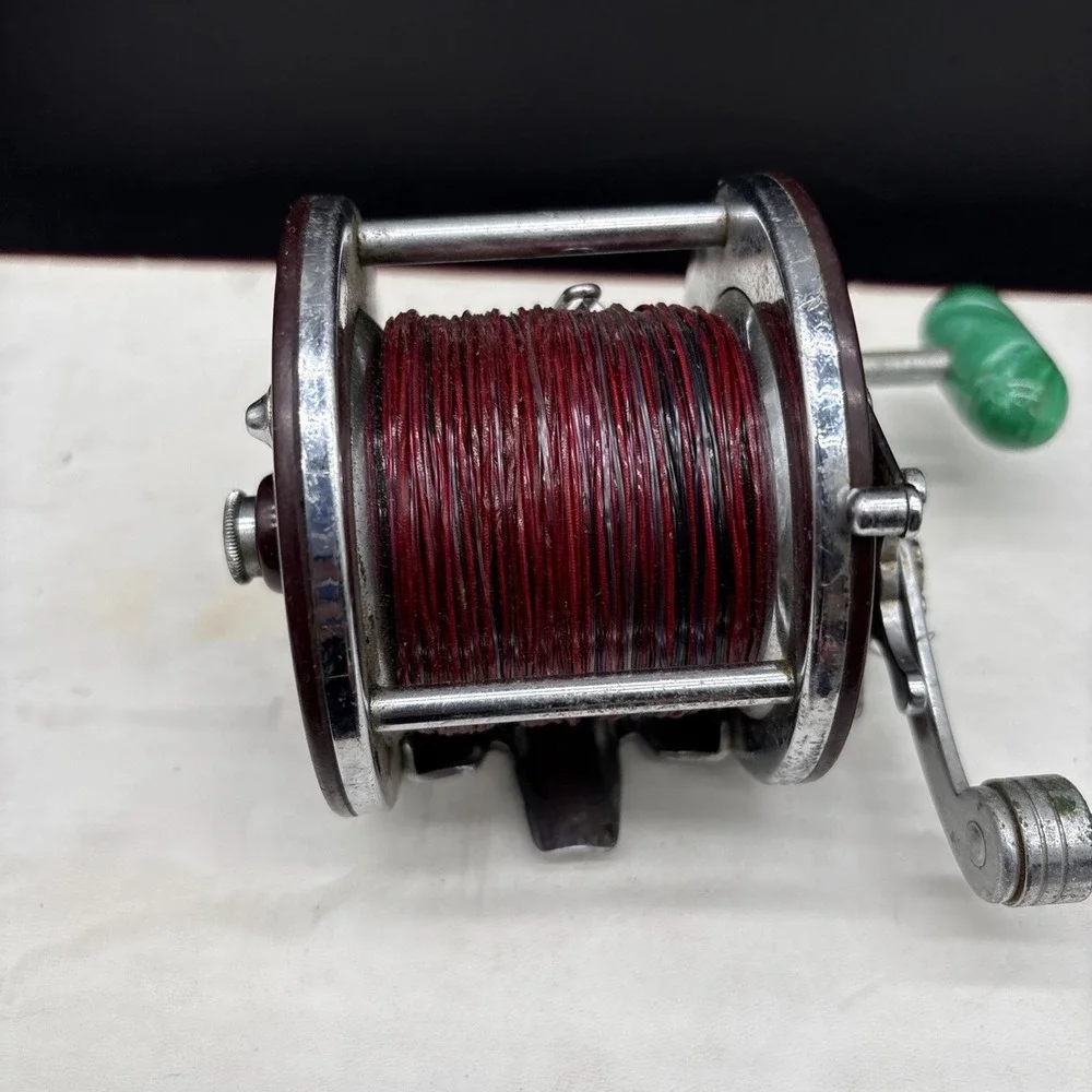 Vintage Penn Peer No. 309 Level Wind RH Deep Sea Salt Water Troll Reel USA NICE!